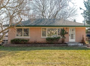 38 Dumbarton St, Guelph, ON