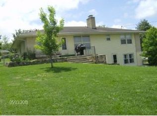 508 Wayland Dr, Forsyth, MO 65653