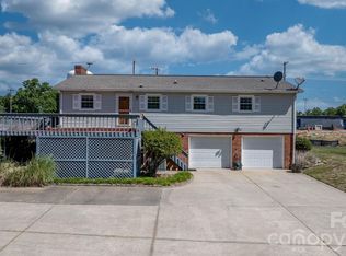 65 Pinewood Rd, Granite Falls, NC 28630