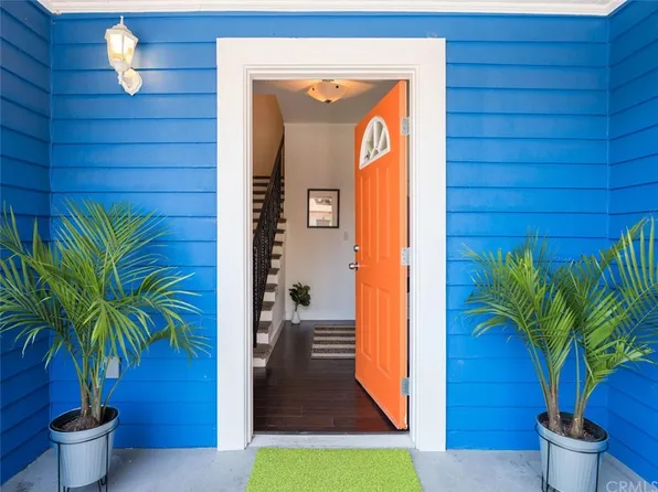 128 Ellita Pl, Los Angeles, CA 90042