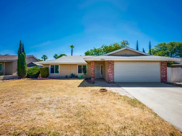 9063 Rosecrest Ln, Fontana, CA 92335