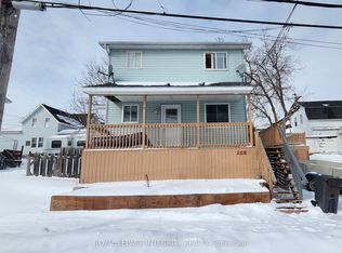 208 Prince Albert St, Cornwall, ON K6H1J7