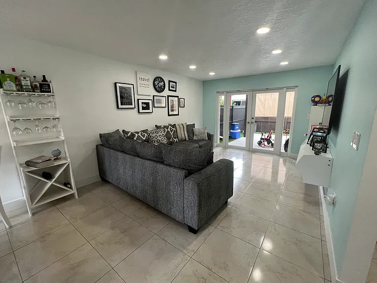 6638 SW 112th Pl — Photo 22