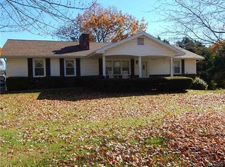 313 Harold St, Crocker, MO 65452