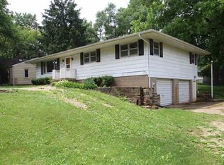 203 Eaton Ave, Bartonville, IL