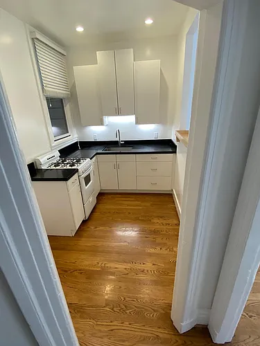 1843 Powell St #A Photo 1 1843 Powell St #A Photo 1