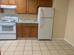 Large Bedrooms and Balconies!, Albuquerque, NM 87108