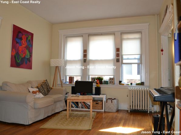 228 Kelton St APT 14A