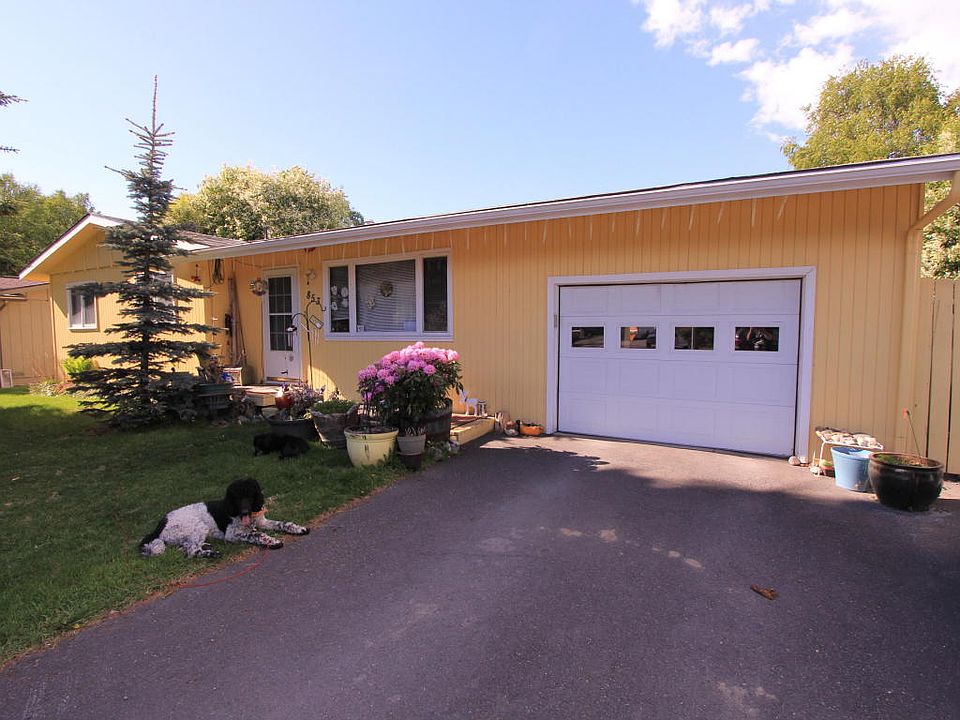 2nd image of 853 W 74th Ave