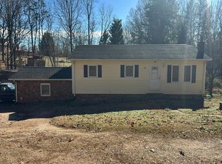 4361 Royal Acres Cir, Granite Falls, NC 28630