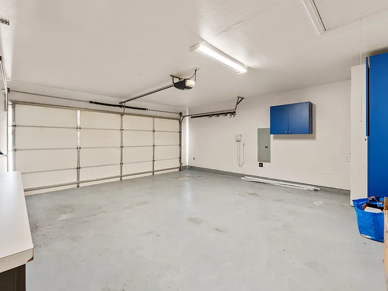 11350 Balcones Dr — Photo 13