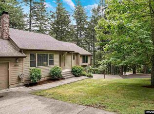 38663 Fairway Dr, Lebanon, OR 97355