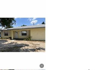 85 S Bingham St, Eagle Lake, FL 33839