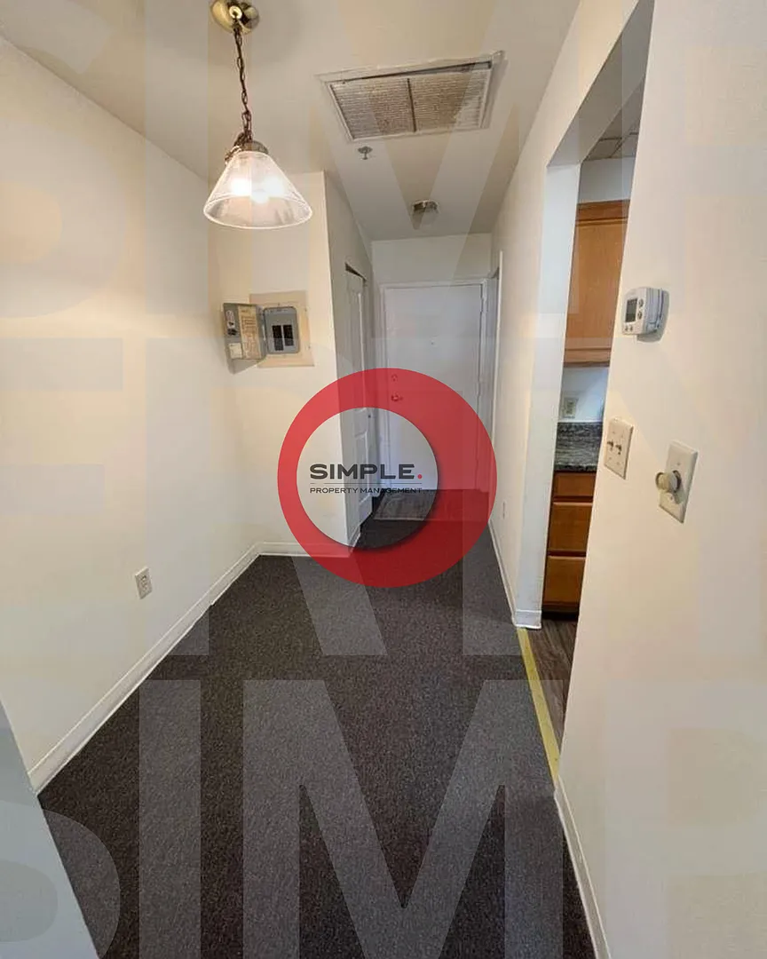 350 Elm Street — Photo 4