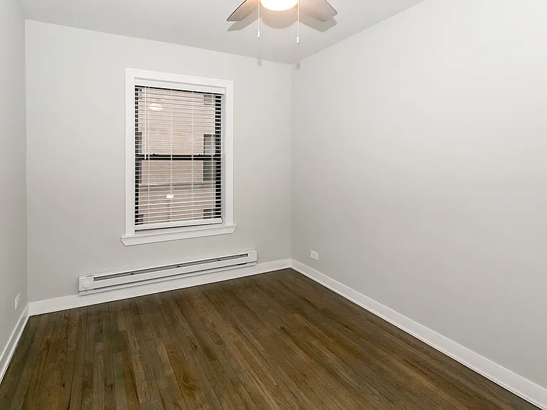 627 W Melrose St #P2 — Photo 3