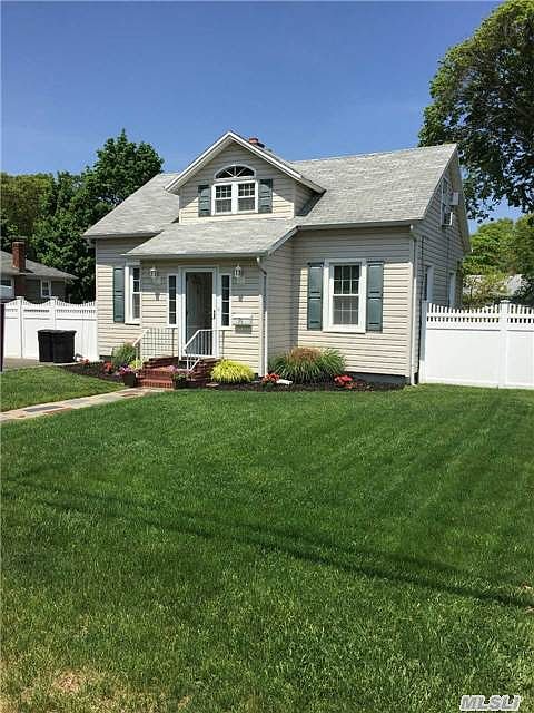 2nd image of 25 Cedar Ln
