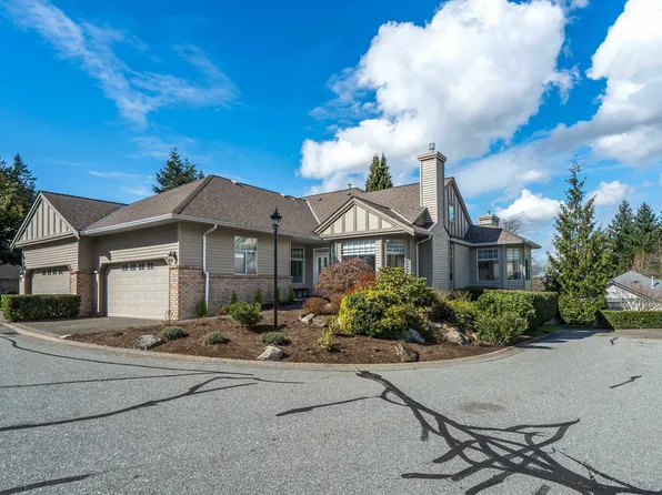 2533 152nd St #98, Surrey, BC V4P 1N4