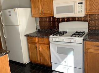 812 8th St SE #3, Minneapolis, MN 55414