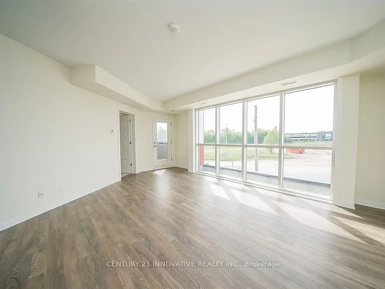58 Adam Sellers St #212 — Photo 8