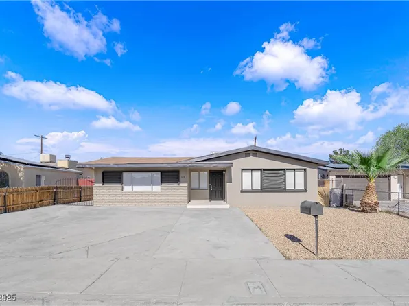 364 Upland Blvd, Las Vegas, NV 89107