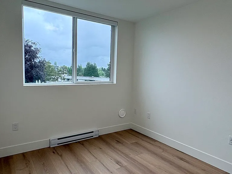 20769 Fraser Hwy #416 — Photo 5