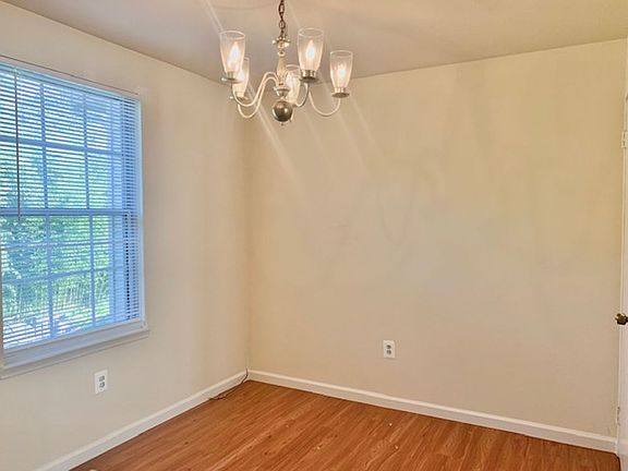 5th image of 15905 Indian Hills Ter