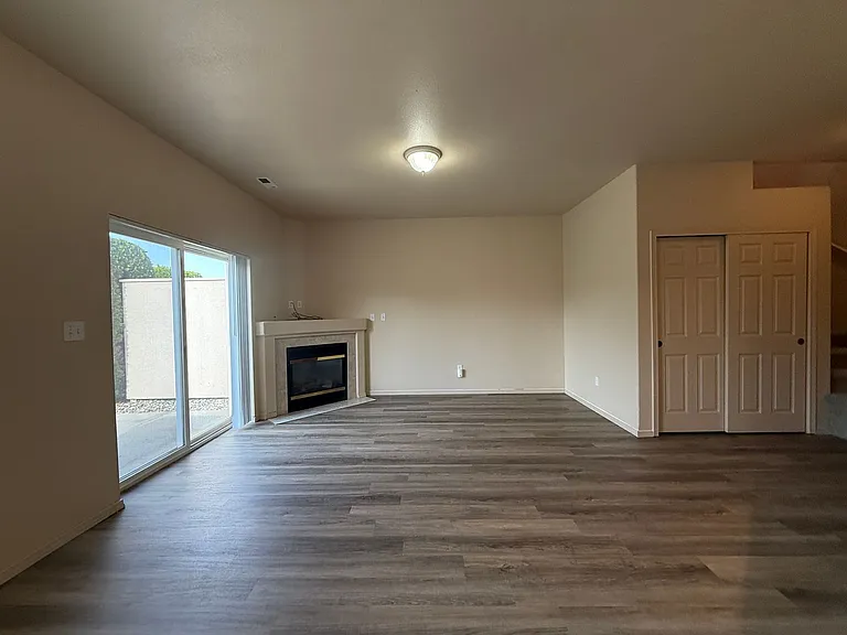 9904 Mia Ln — Photo 17