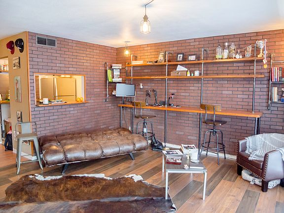 2nd image of 8401 N New Braunfels Ave APT 345A