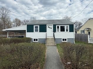 47 Willow St, Woburn, MA 01801