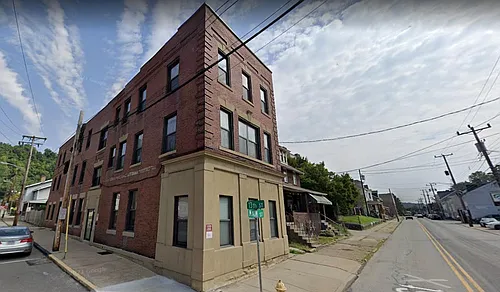 1300 Main St Photo 1