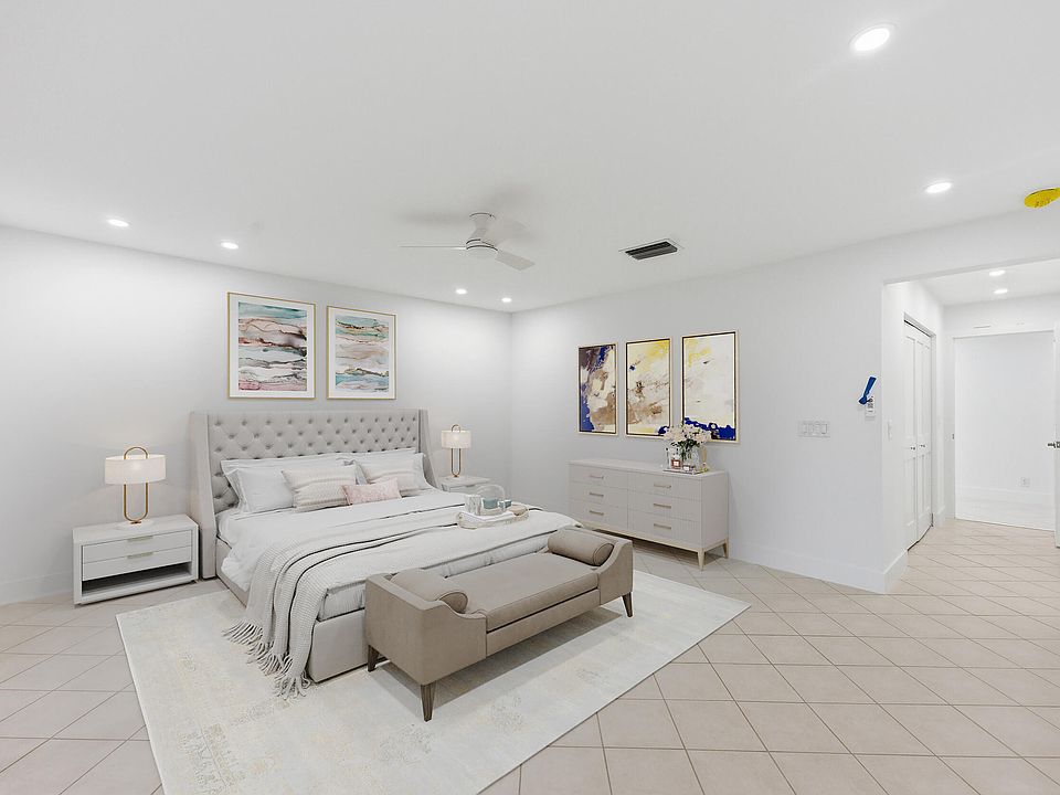 1st image of 9258 Vista Del Lago #A