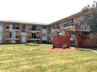 Rocklyn Court Apartments, Urbandale, IA 50322