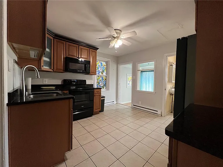 333 E Landis St — Photo 5