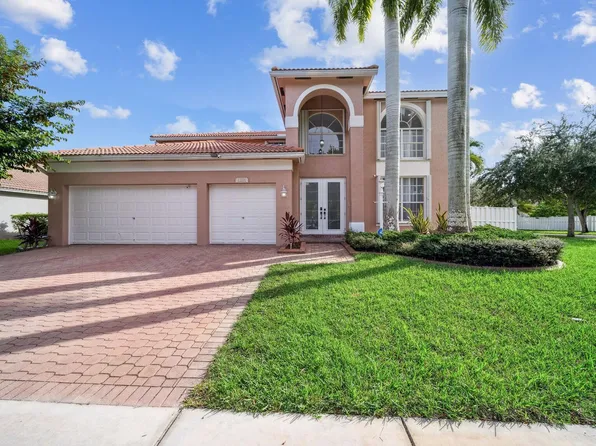 1201 NW 141st Avenue, Pembroke Pines, FL 33028
