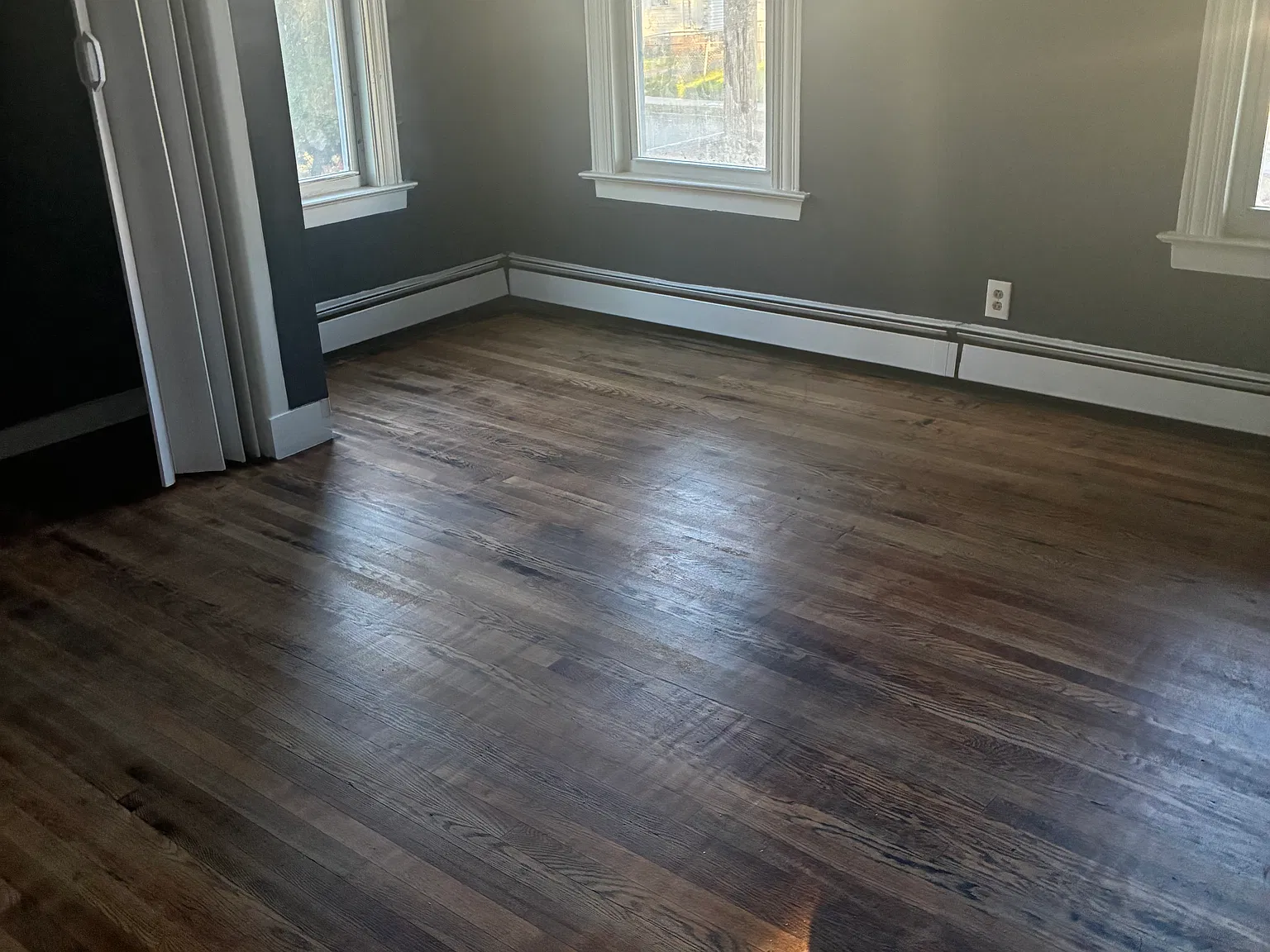 3 bed, $2,000 — Photo 4