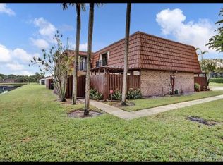 820 SW 120th Way, Fort Lauderdale, FL 33325