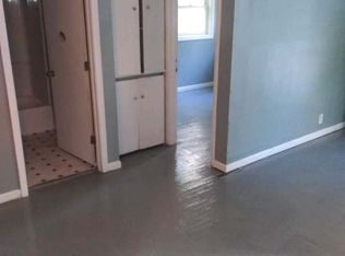 111 E Moore St, Flint, MI 48505