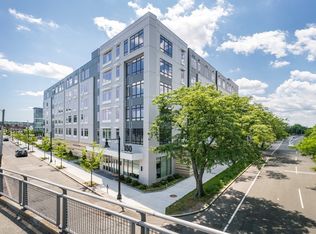 180 Telford St UNIT 211, Brighton, MA 02135