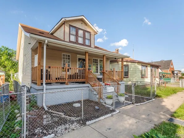 65 Orchard St, River Rouge, MI 48218