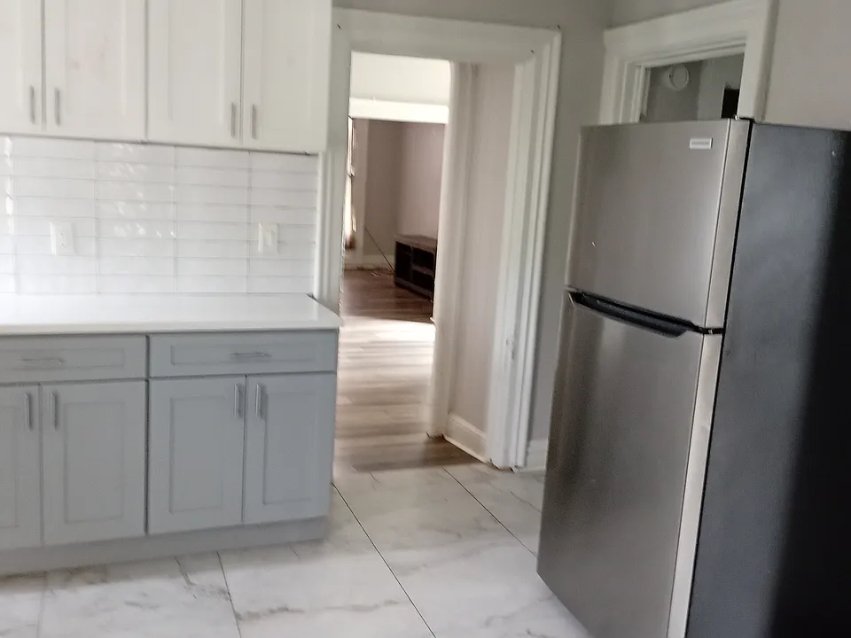 143 President St #2