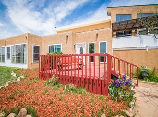 635 Truchas Ct, Bosque Farms, NM 87068
