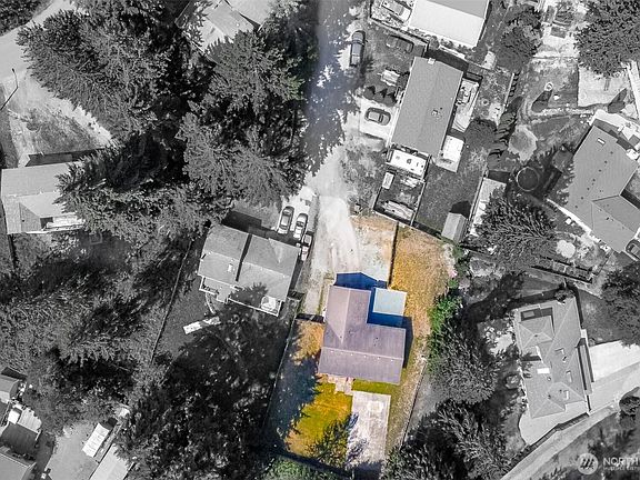 3rd image of 7620 194th Avenue E