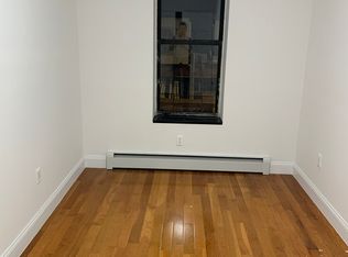 (Undisclosed Address), Lynbrook, NY 11563