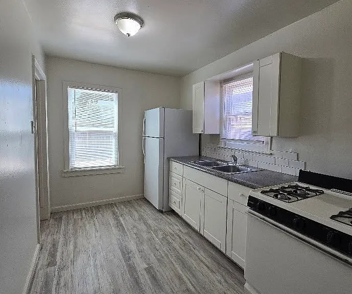 731 N 4th St — Photo 7