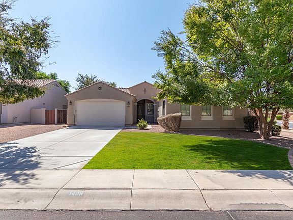 2nd image of 1495 E Tierra Ct