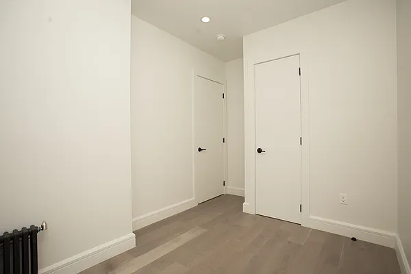 Rented by Blip LLC | media 18