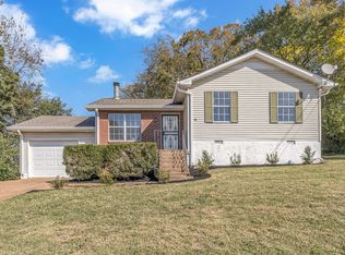 5705 Ashmont Dr, Nashville, TN 37211