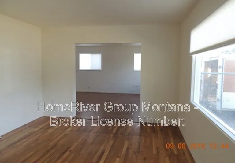 2241 Dearborn Ave — Photo 2