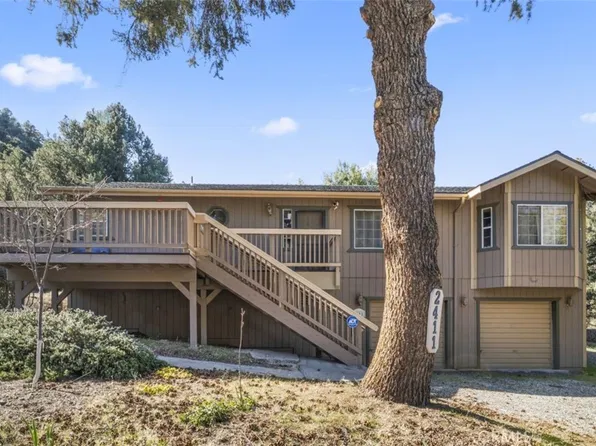 2411 Glacier Dr, Frazier Park, CA 93225