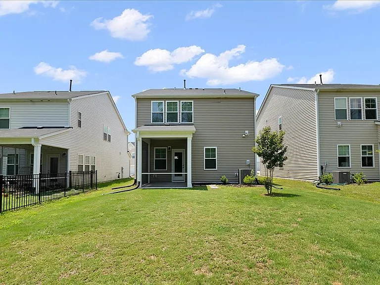 5914 Woodlawn Dr — Photo 39